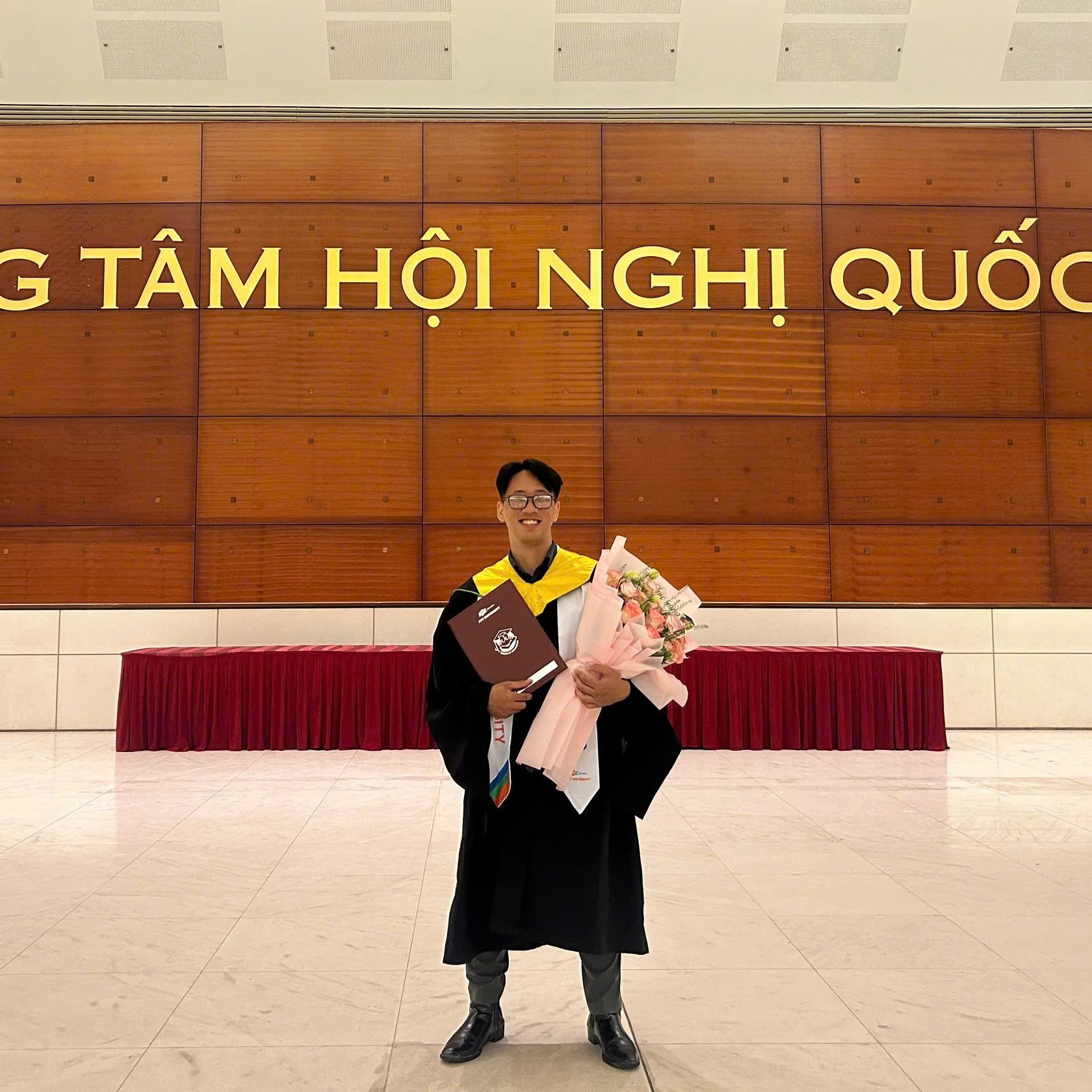 HIEU TRUNG TA