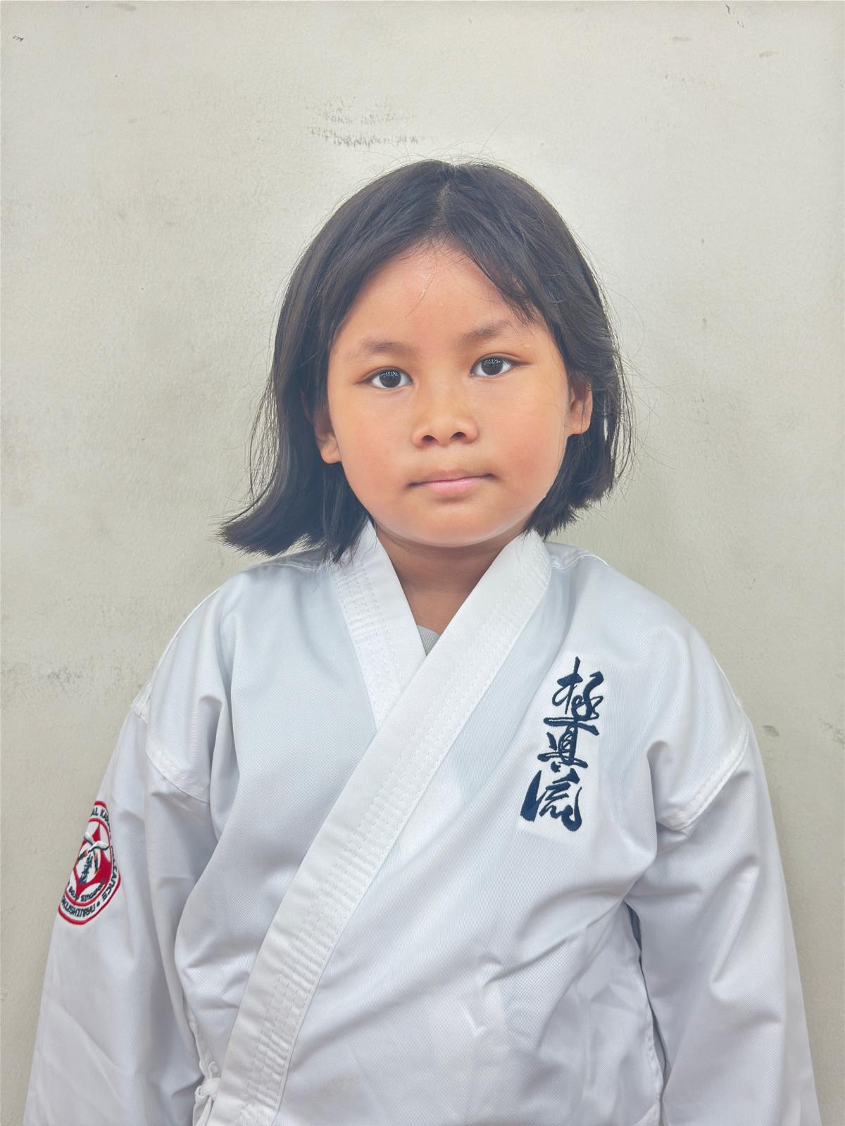 ARIANNA GURUNG