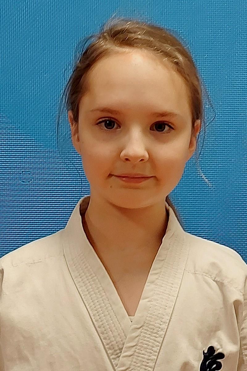 Polina Atarszczykowa