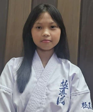 Rhena Gwen Lagrosas