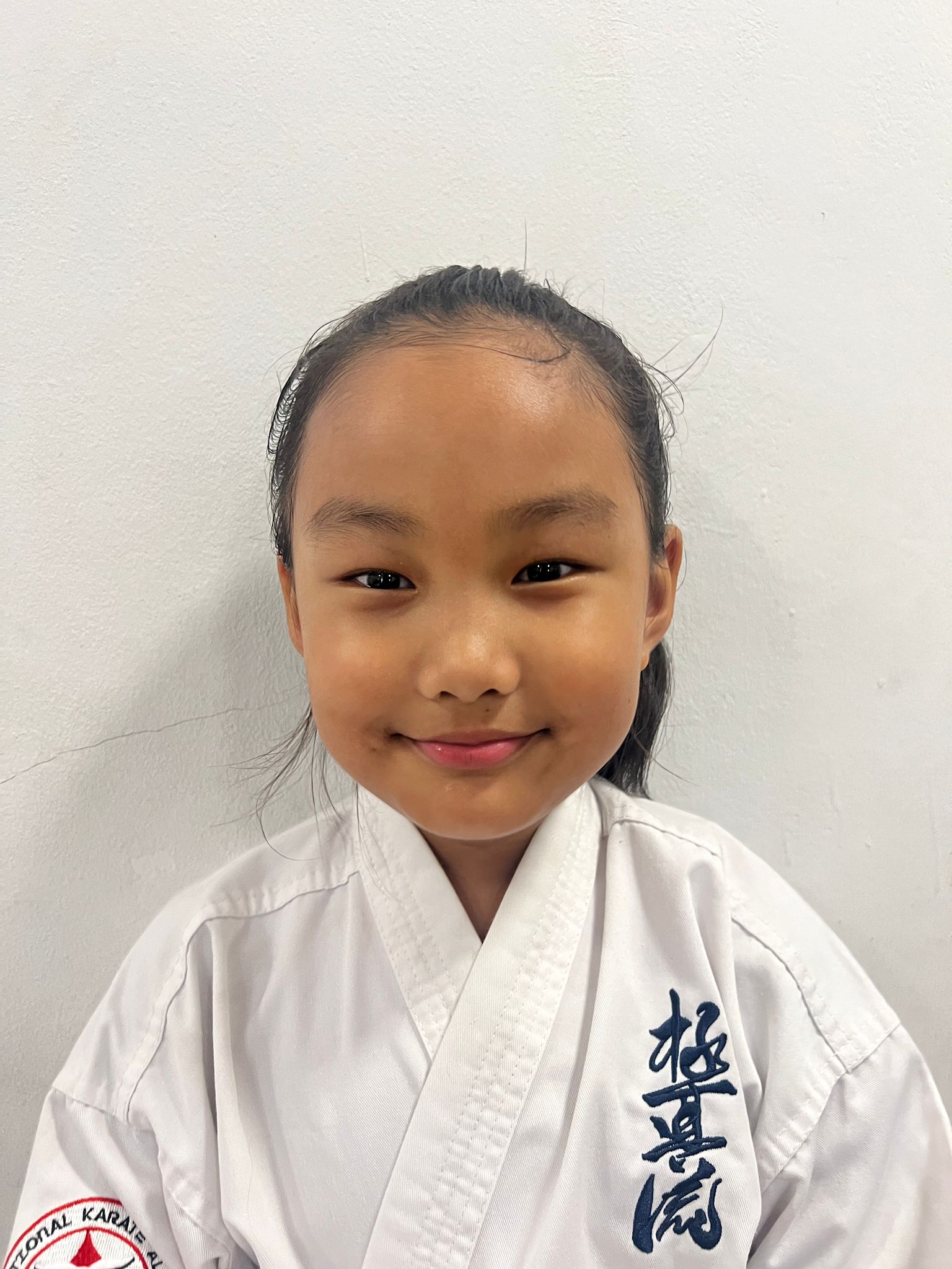 EVA LIMBU