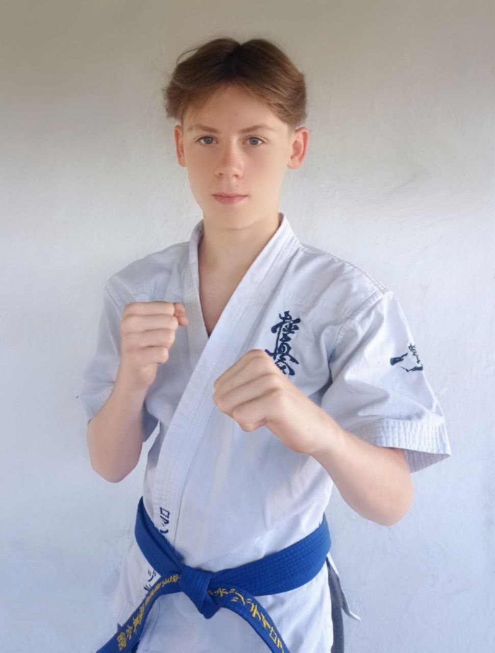 ROMAN  GNEZDILOV