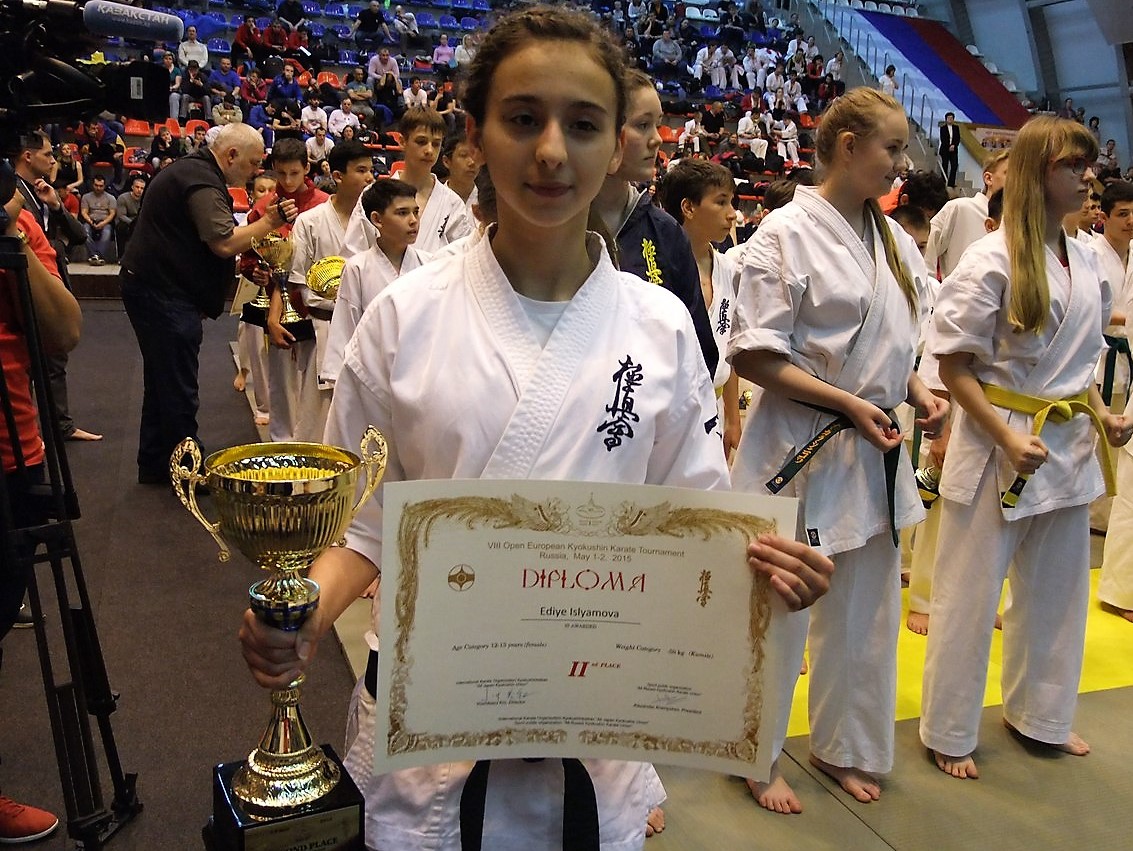 Edie Isliamova