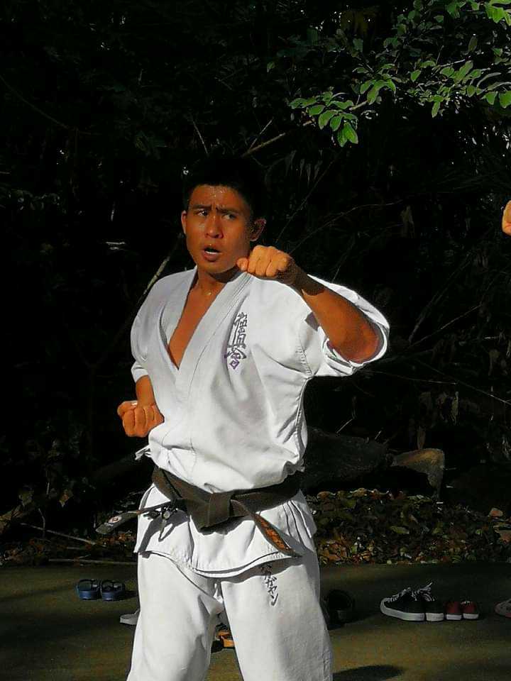 Roy Dalicun Flores