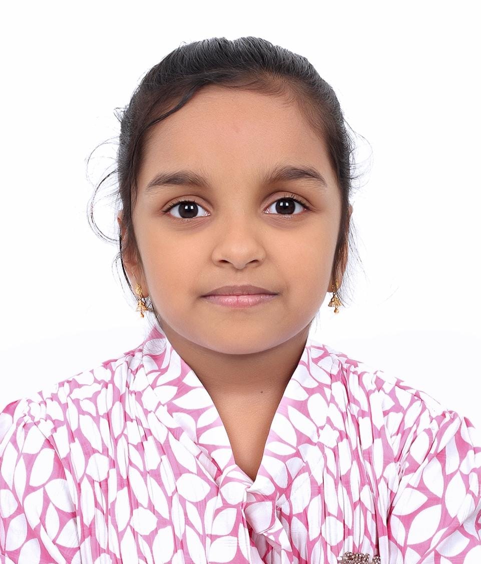 AINIKA PRAVEEN 